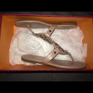 Authentic Tory Burch Miller sandals 💗